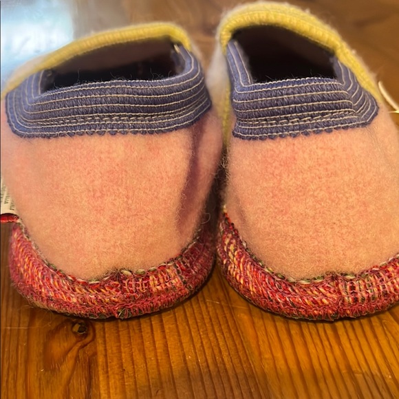 Sparkly Pink and Cream Slippers with Jute Sole - Picture 6 of 12